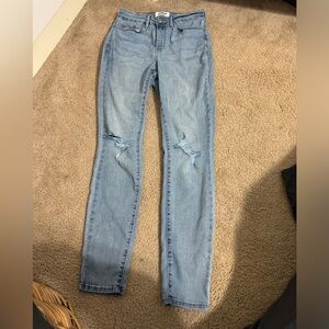 Levis high rise skinny jeans